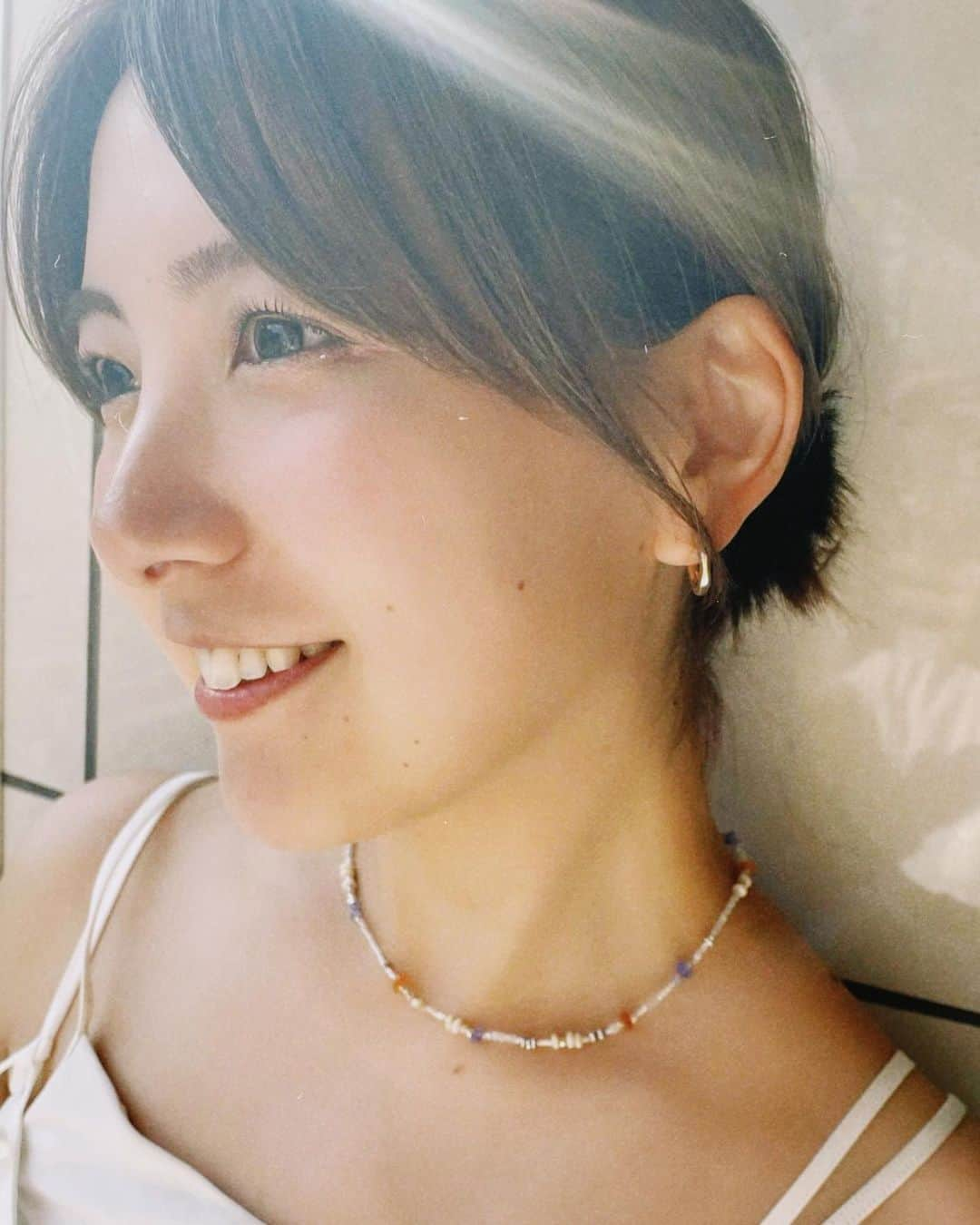 橋本香澄さんのインスタグラム写真 - (橋本香澄Instagram)「. 夏は特にスッピンでも 可愛く気にせず遊びたいので バチバチに上げてもらってるよ🪼  汗や水に負けず 夏満喫しちゃおっ🥽🌺  🩴 @asot_eye_design  🩱 @asot_kimika  . #eyelash #eyelashextensions  #parisienne #parisiennelashlift  #eyelashperm #asot #chiba」8月2日 22時05分 - _jasmine_tete_