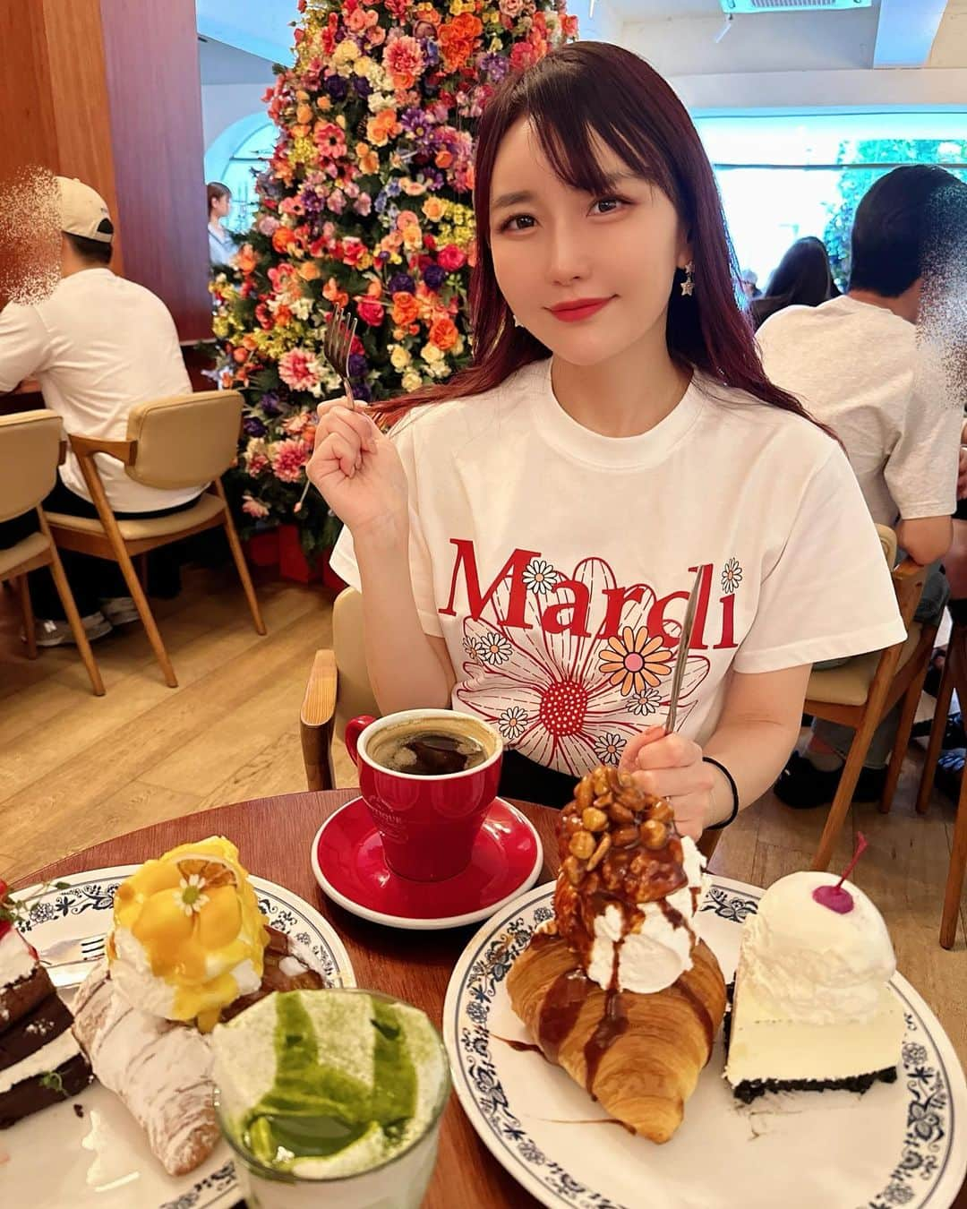 momoのインスタグラム