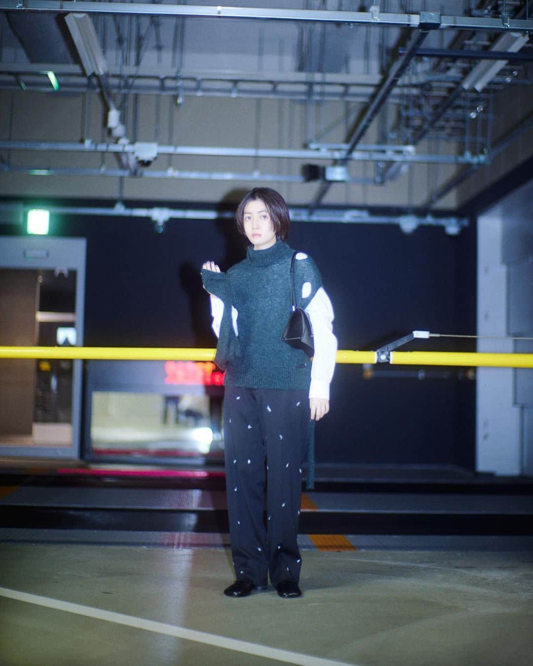 シム・ウンギョンのインスタグラム：「@parco_shibuya_official  @mm6maisonmargiela   取材を受けさせていただきました。  Photo: Yuki Kumagai Styling: Yoshiyuki Shimazu Hair&Make: Yoko Fuseya(ESPER) Text: Hisako Yamazaki Edit: RIDE Inc.」