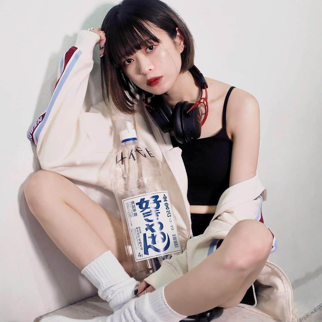 のインスタグラム：「第4回飲みイベありがとうこざいました！ 第5回もできるといいな〜🍺 初めてのアクスタいかがでしたか〜 飾ったりしたら見せてね🫶🏻🫶🏻🫶🏻 記憶は飛び飛びだけど楽しかった〜！！  この写真はみてぃふぉ📸 @hoshibicri0」