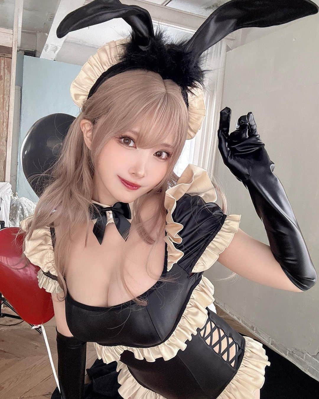 シスルさんのインスタグラム写真 - (シスルInstagram)「#バニーの日 🎈ꪔ̤̮ˊˎ˗  . . . . . . . . . . . .  #bunny #bunnygirl #バニーガール #바니걸 #兔女郎 #bunnygirlcosplay  #cos #cosplay #cosplayer #cosplaygirl #japanesegirl #コスプレ #コスプレイヤー」8月2日 23時22分 - sithle011