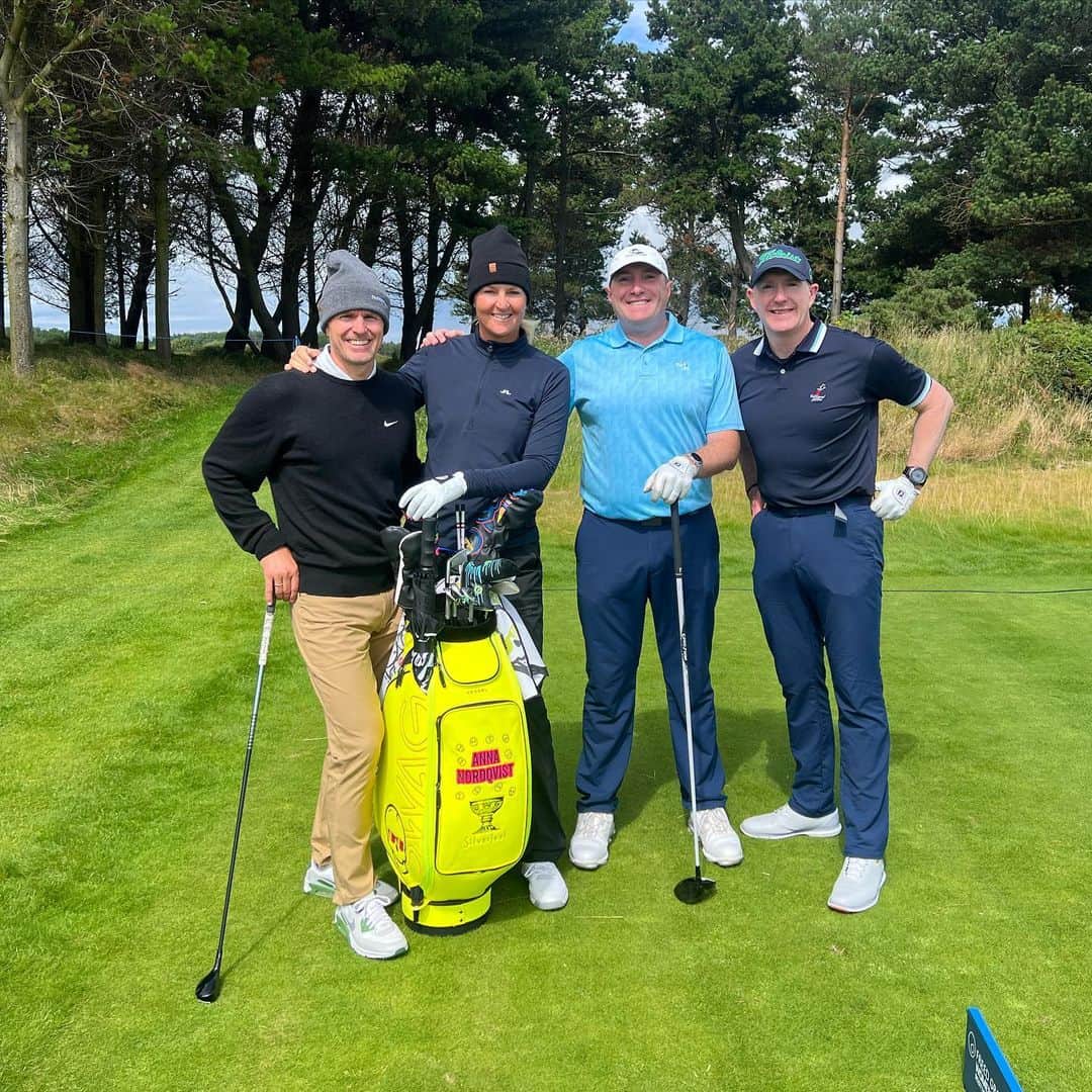 のインスタグラム：「When you get to play pro-am with your friends!! 💙 @womens_scottish @arnoldclark_ltd」