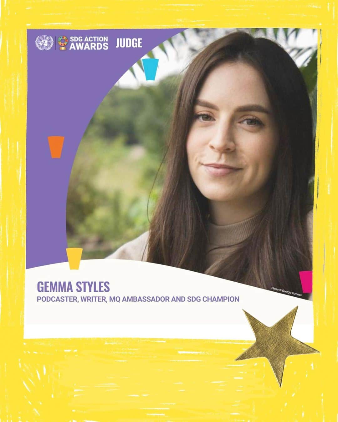 ジェマ・スタイルズのインスタグラム：「I was proud to be a judge at this year’s @unitednations #SDGAwards 🏆 26 judges across a wide range of fields awarded categories Mobilize, Inspire, Connect and Changemaker to some amazing projects that further sustainable development and encourage others to #Act4SDGs 👏🏻 Congratulations to @worldcleanupday.global @stefanoboeriarchitetti @rescueorg @voicesofvenezuela @sabrinaelba and @idriselba on your awards! 🌱 As always, check out @sdgaction @theglobalgoals if you’d like to find out more about the UN’s sustainable development goals and how you can support them 🌍」