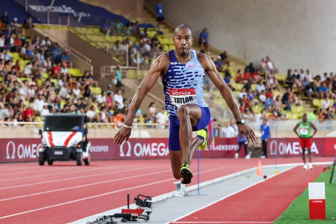 クリスチャン・テイラーのインスタグラム：「Grateful for each opportunity I get to compete with the best in the world.  #ilovemyjob  ° ° ° ° #gratitude #3rdchance #resilient #tracknation #triplejump #trackandfield #godstiming #patience #comeback #paris2024」