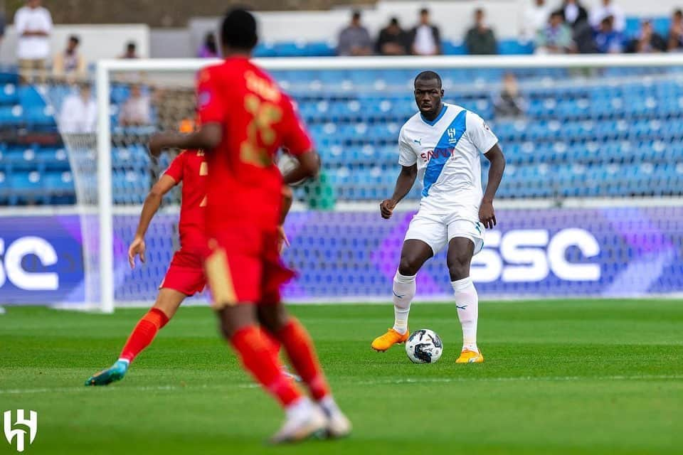 カリドゥ・クリバリのインスタグラム：「Strong and focused: an important victory 💪🏿 Thank you HILAL Fans 🙏🏿  #AlHilal_Wydad #KingSalmanClubCup 💙 #KK」