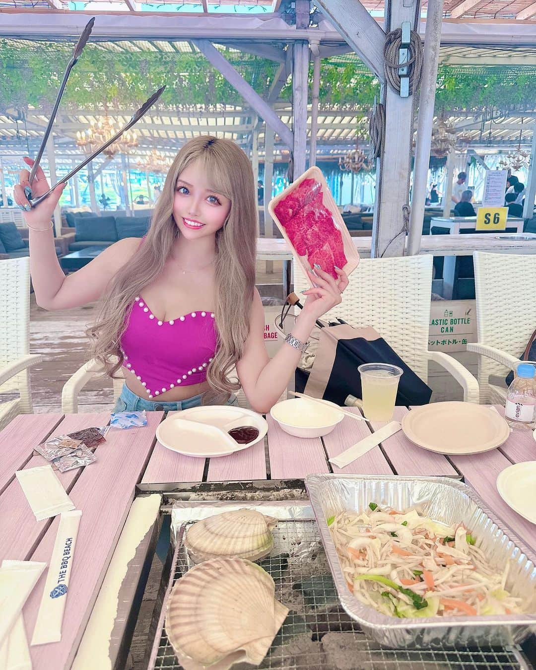 でいじーさんのインスタグラム写真 - (でいじーInstagram)「久しぶりに2人でガッツリ遊んだ♡♡ BBQしてジョイポリいって花火みた🎆  #thebbqbeachtoyosu #thebbqbeach #bbq #バーベキュー#バーベキュー場#肉 #海鮮#豊洲ぐるり公園 #豊洲bbq #豊洲グルメ #おそとごはん #ラグジュアリー空間#ビーチリゾート#豊洲ランチ #豊洲#ジョイポリス #花火#夏休みの過ごし方 #おでかけスポット #東京#おしゃれ空間#東京グルメ #東京観光 #ぎゃる#旧友#夏の思い出 #bbqtime #bbqfood #bbqlovers #キャバ嬢ヘアメイク」8月3日 11時57分 - anyadevix