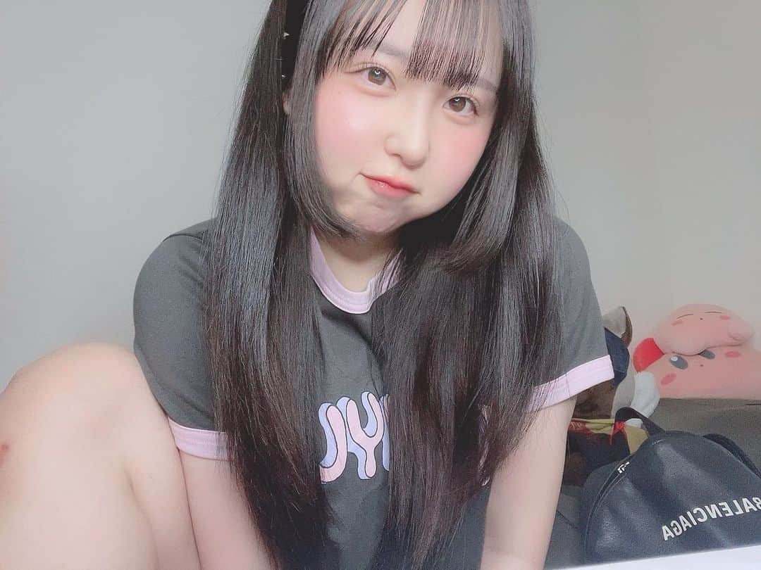 上田ミルキィのインスタグラム：「(  ･᷄֊･᷅ )ﾆﾔｯ𖤐⋆꙳」