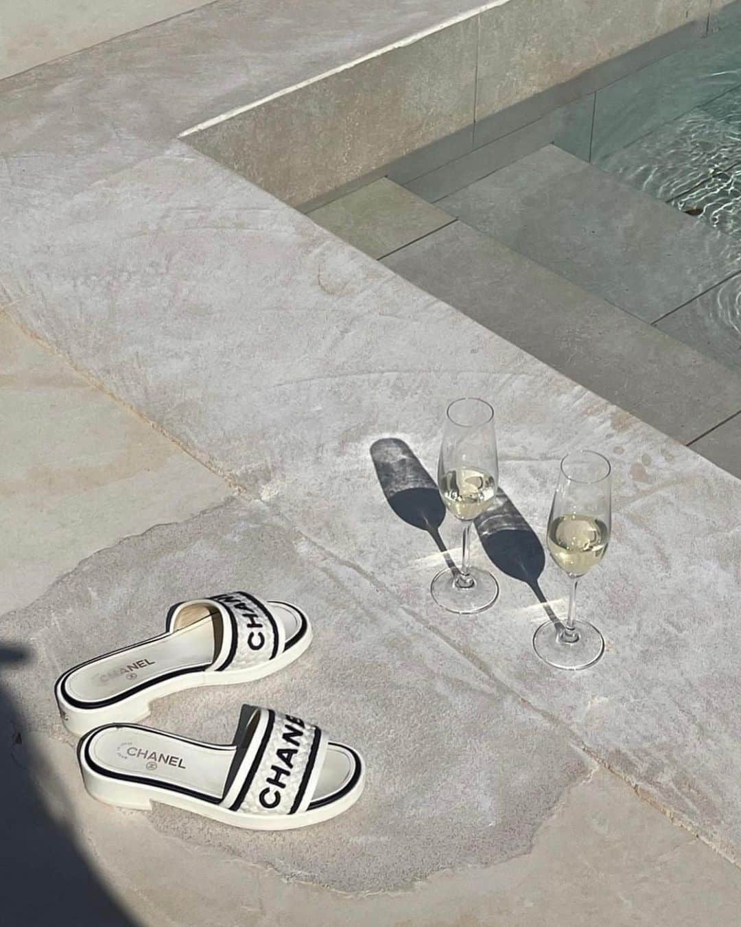 GENKINGのインスタグラム：「It’s sizzling hot🥵」