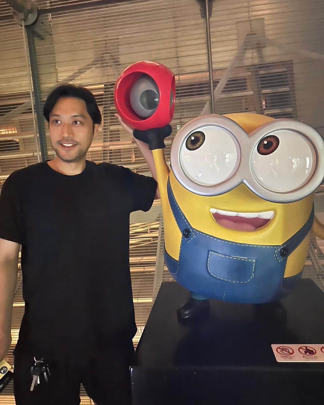 内田朝陽のインスタグラム：「先日「君達はどう生きるか」鑑賞 大好きなボブが居たので😆 #minions  #ミニオンズ  #ミニオンズみたいに」