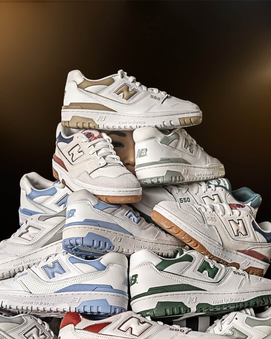 Foot Lockerのインスタグラム：「Show Up and Show Out in New Balance.  Shop in-store or online to grow your collection of classics.」