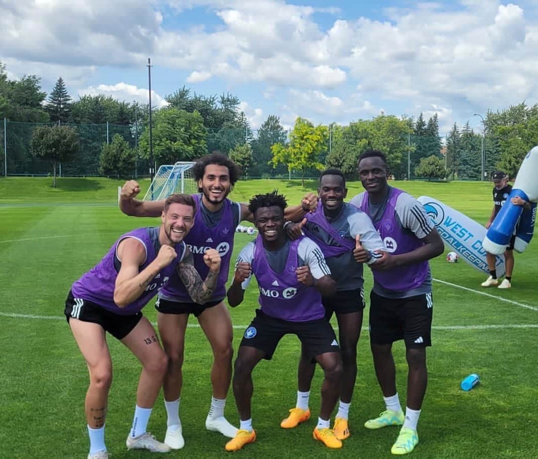 のインスタグラム：「🇰🇪🇪🇬🇨🇩🇬🇭🇮🇹 💪🏾」