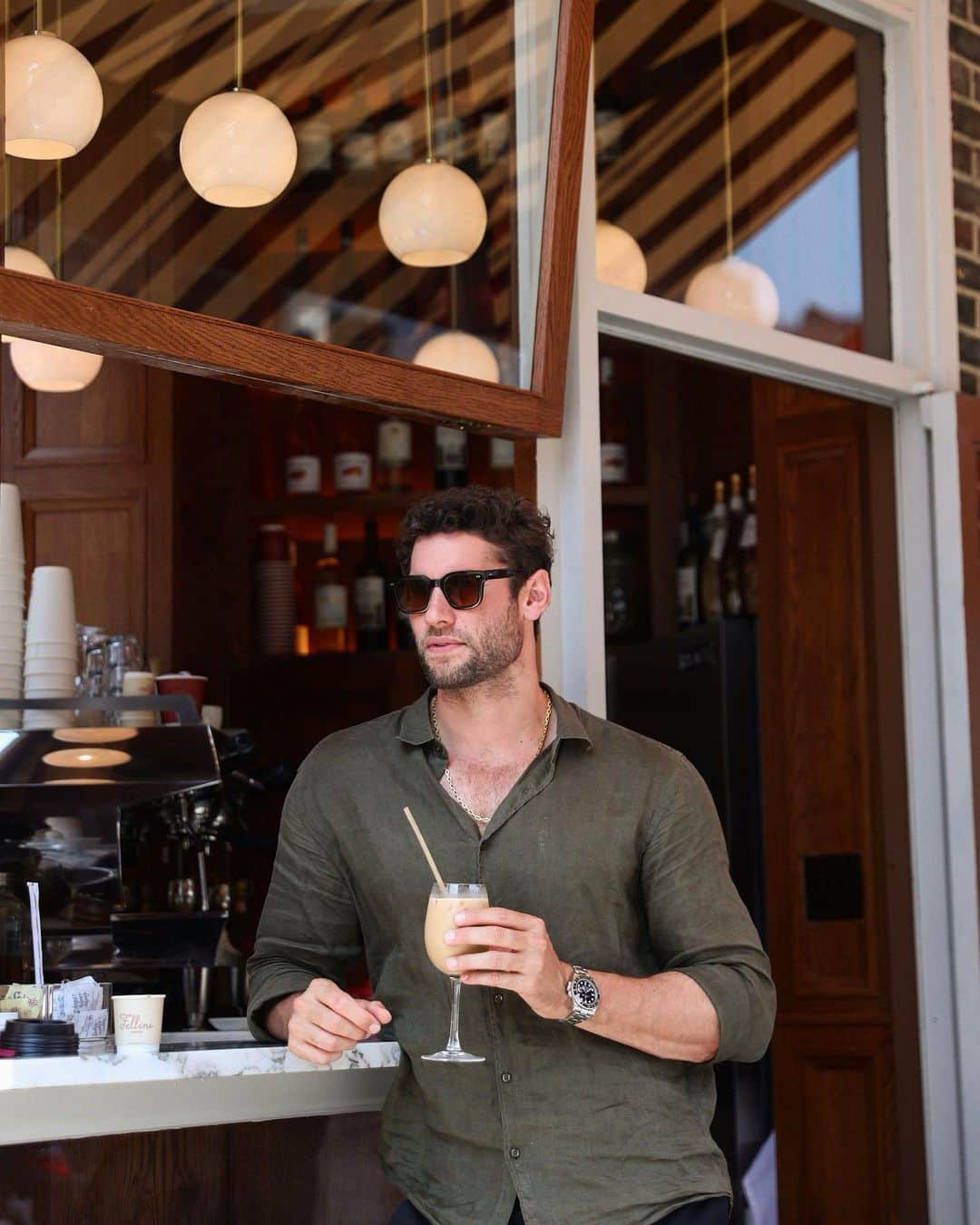 フランコ・ノリエガのインスタグラム：「It’s here! @fellinicoffee come check out the smallest and cutest coffee shop in NYC 🗽♥️☕️」