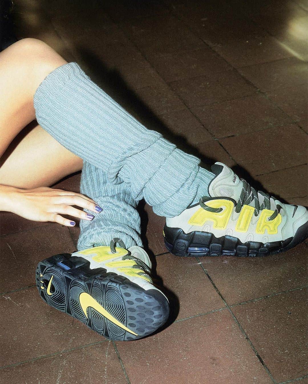 YOONさんのインスタグラム写真 - (YOONInstagram)「@nike x @ambush_official  𝔑𝔏𝔗𝔈 𝔖𝔓𝔒ℜ𝔗 ACADEMY The game's on Friday 8.4.2023 WORLDWIDE 🌙🤘🏽🔮😈   Peek next AW23 collection in the campaign and trailers in my story 😈  #nike #wwc2023 #nitesport #ambush #womensworldcup #football #soccer #nikewomen #uptempo #nikeuptempo #movietrailer #sneaker #sneakernews」8月3日 5時51分 - yoon_ambush