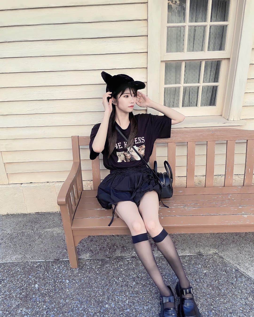 堂本千晴さんのインスタグラム写真 - (堂本千晴Instagram)「黒猫ちゃんになっちゃった꒰՞⸝⸝⊃ ·̫ ‹⸝⸝՞꒱♡」8月3日 6時00分 - maria_misato_1109