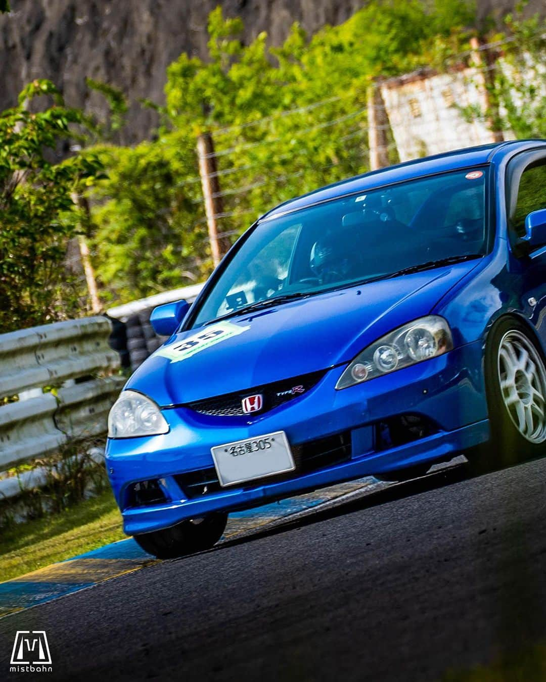 mistbahnさんのインスタグラム写真 - (mistbahnInstagram)「_ Honda DC5 INTEGRA Type R _ 🚗: @ru_dc5r  📷: @mistbahn _ Shot on May-20 2023 🏁 "Circuit Festa ( @circuit_festa_west_japan )". Central Circuit (Hyogo Japan) _ JP) 2023年5月20日、セントラルサーキットで開催された「サーキットフェスタ ( @circuit_festa_west_japan )」で撮影。 _ #circuitfesta #サーキットフェスタ  #circuitfesta2023 #サーキットフェスタ2023 #centralcircuit #セントラルサーキット #hondaintegra #dc5 #dc5r #dc5integra #itr #インテグラ #ホンダインテグラ #integra #hondaintegratyper #rsx #kseries #k20 #k20a #vtec #timeattack #timeattackjapan #hondasontrack」8月3日 6時15分 - mistbahn