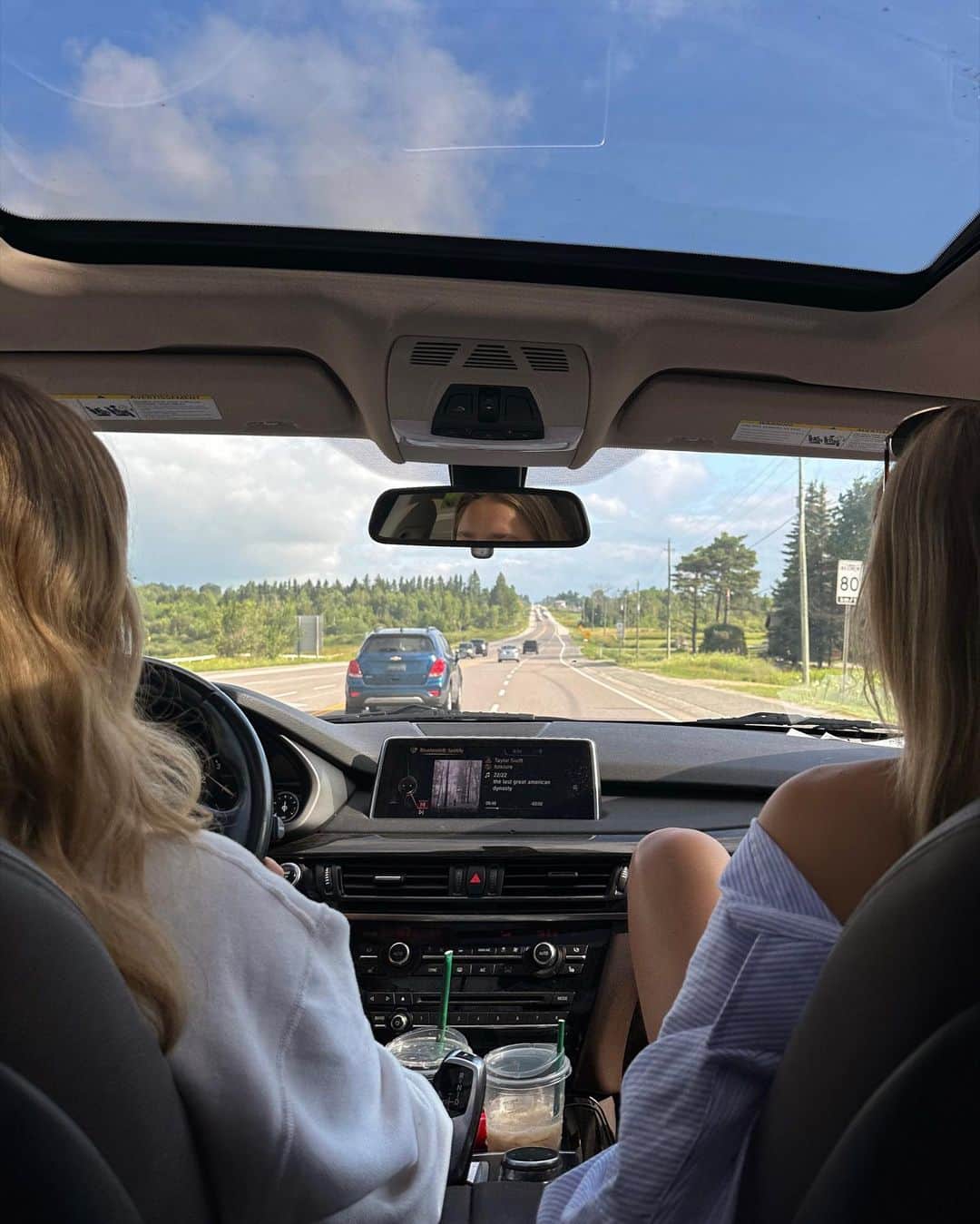 ローレン・オーランドさんのインスタグラム写真 - (ローレン・オーランドInstagram)「in good company」8月3日 6時52分 - laurenorlando88