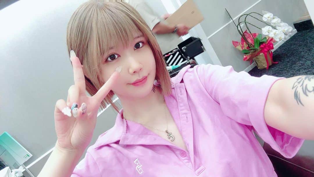 涼宮琴音のインスタグラム：「从今天开始是台湾！ 我很期待能见到大家♡♡」