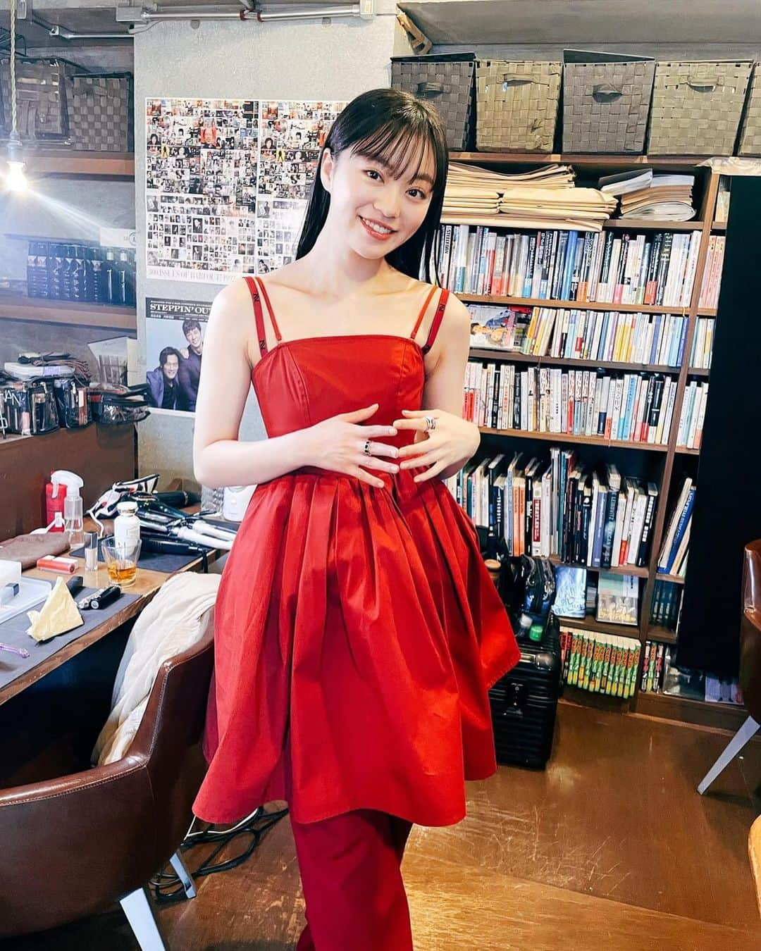 深尾あむさんのインスタグラム写真 - (深尾あむInstagram)「BARFOUT!❤️🧲🧨💄👠」8月3日 13時10分 - amufukaofficial