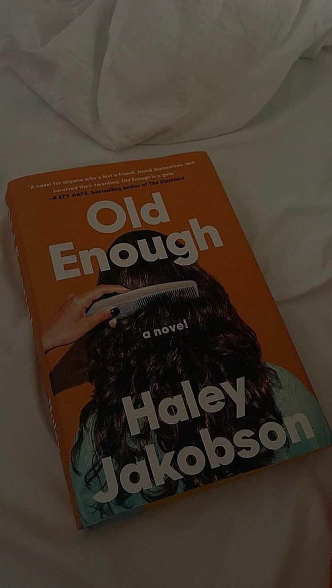 KAYLA SHEAのインスタグラム：「I had the absolute honor and pleasure of speaking with the author of debut novel “Old Enough”, @haleyjakobson for Episode 2 of my podcast 🫶🏼 I felt so leveled and held and inspired after this conversation, and I hope you do too! “Old Enough” is an extremely special story that I know soooo many of you will relate to and take something from, so go get your copy now! 💘 click the link in my bio to listen to the full episode with haley! ✨ #books #reading #selflove #womanhood #bookpodcast」