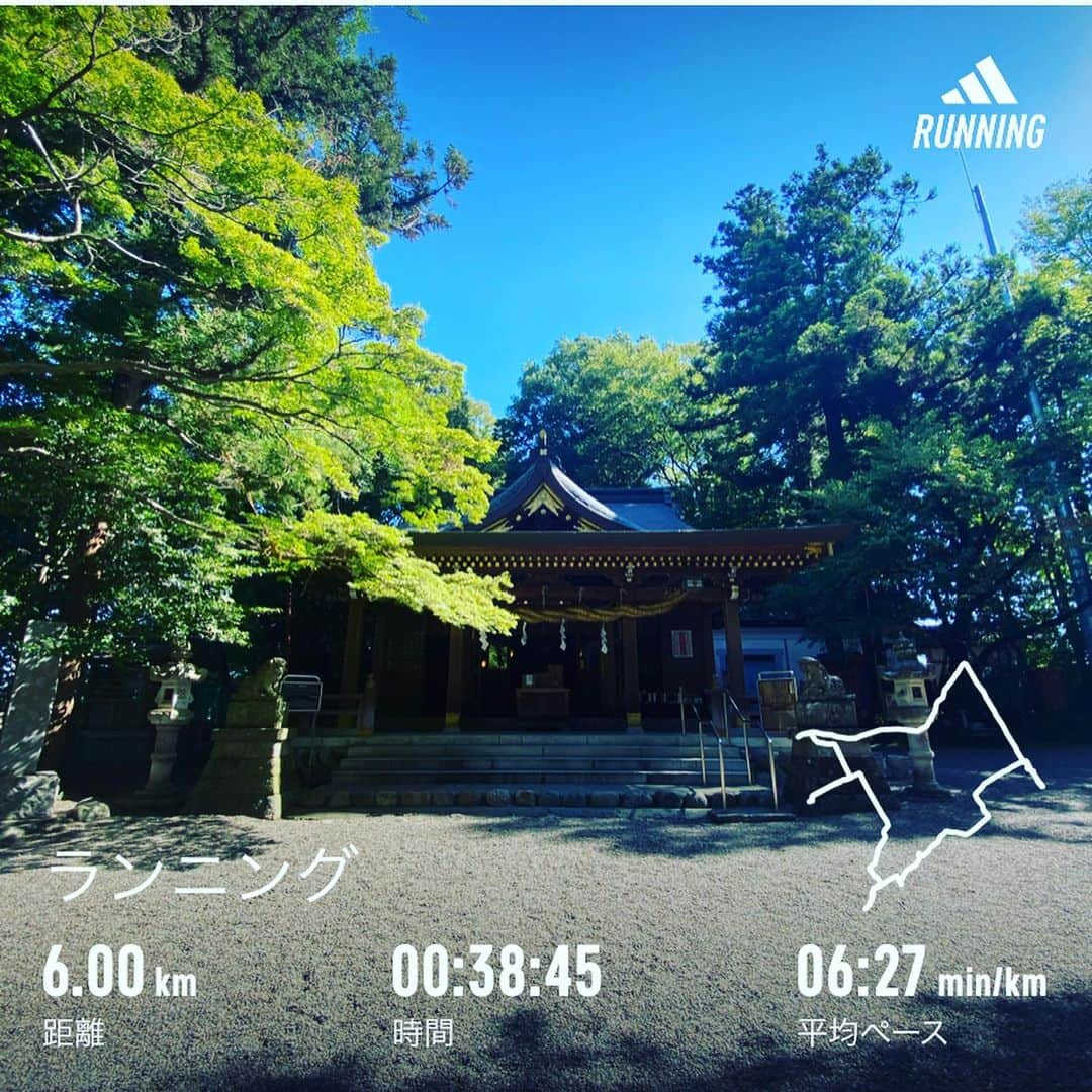 橋本塁さんのインスタグラム写真 - (橋本塁Instagram)「東京都羽村市おはようございます！ 朝ラン6km終了！ 今日も晴天で走りやすかったです！ 心身ともに健康で。 今日はこれから近隣でとあるバンドの撮影！ #stingrun #朝ラン  #adidas #adidasultraboost  #run #running #ランニング　#心身ともに健康に #ジョギング #東京　#羽村 #羽村市  #阿蘇神社」8月3日 9時15分 - ruihashimoto