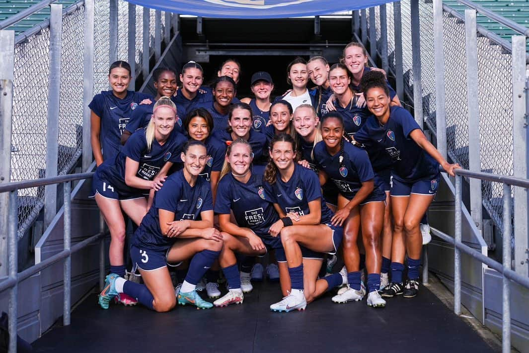 三浦成美さんのインスタグラム写真 - (三浦成美Instagram)「Last game 📸 🕺 Thanks for gave me a cute picture✨ Keep going!! #NWSL #nccourage」8月3日 10時44分 - miura_narumi17