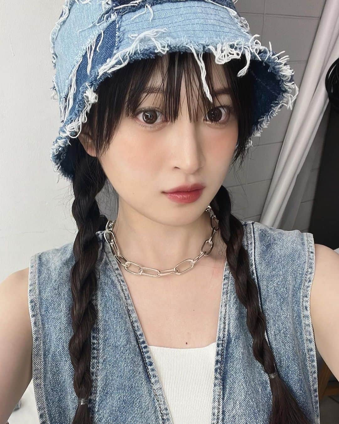 彩永あいりさんのインスタグラム写真 - (彩永あいりInstagram)「. JJ「J-GIRL」モデルオーディション2023 #国民的彼女(Bブロック)の書類審査を通過し、  来週の配信審査に参加する事になりました！  配信はマシェバラアプリで行ないます✨ (8/7-13のうち数日を予定していますので、日時決まり次第告知します！)  いますぐアプリをダウンロードして 応援の準備をお願いします！🥺 https://mache.tv/event/jgirl2023/talent/  ポイントの貯め方などはストーリーにまとめるので そちらもチェックお願いします🙇‍♀️  JJ専属モデルめざしてがんばります！ 皆様、彩永の応援よろしくお願いしますっ！！！」8月3日 21時00分 - airi_sayanaga_official