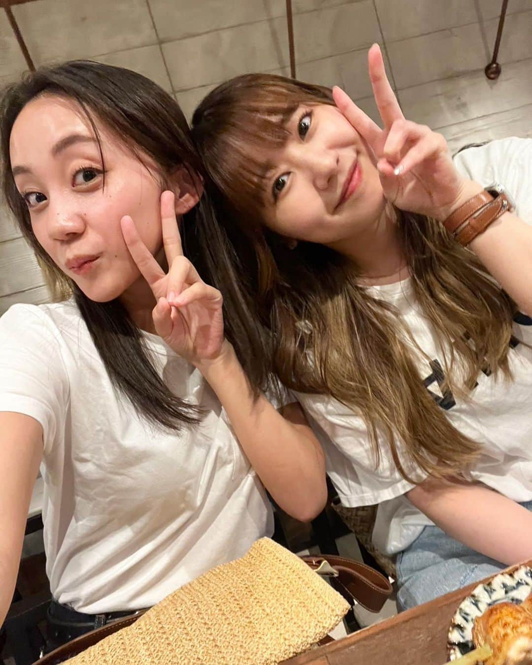 門脇佳奈子のインスタグラム：「かわちぃ柊と久しぶりに会って呑みました🍻  相変わらず面白くて可愛くて愛おしい🥰 結婚祝いも凪咲とありがとうね🥰 凪咲もタグ付けしとこーっとw🏷️」