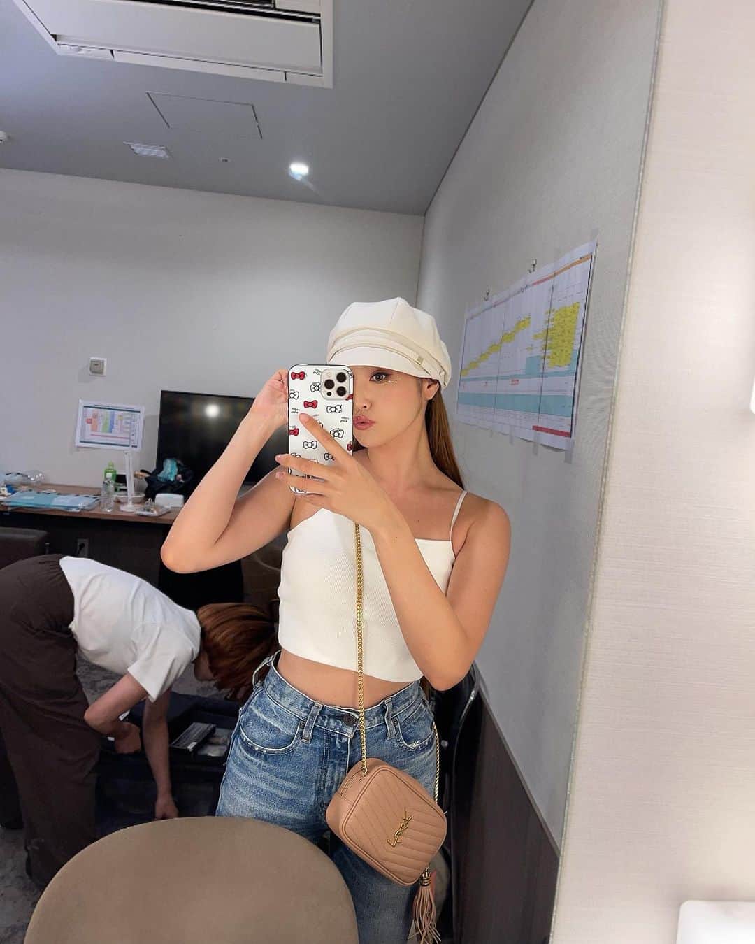 渡辺加苗さんのインスタグラム写真 - (渡辺加苗Instagram)「＜Girls²  COLORZ SHOW 2023 powered by SHEIN＞ @colorz_show 🌈💕 昨日Zepp Hanedaにて開催されました‼️ 会場が緑に染まってて綺麗でした💚 OCEANSの「この手。」大好きな曲で🥹💕 生バンド演奏、そして生ライブと共に🥁🎤  みんなで一緒に歌って踊って感動しちゃったな❤️‍🔥 かなへはファッションショーでランウェイ歩かせていただきました👠 おしゃれなビキニもアクセも全てのスタイリングは @shein_japan 🫶❤️ ヘアメイクもキラキラで✨お気に入りだったのでキラキラ付けたまま帰宅しましたよ💎笑  次回は8/9(水) Zepp Yokohamaに出演します❣️ ▶︎ https://colorz.tokyo/  SHEINで使えるクーポンコード【CLZ23】で最大20%オフ！ #SHEINforall #SHEINコーデ #COLORZwithSHEIN2023 #COLORZ2023  ⬇️詳細はこちら⬇️  ＜Girls²  COLORZ SHOW 2023 powered by SHEIN＞ [ドレスコード]緑 [日程]2023年8月9日(水)　開場：18:00　開演：19:00 [会場]神奈川 KT Zepp Yokohama [出演]Girls² / BAND: OCEANS / MOS MODELS: 朝日ななみ / 安倍乙 / 大和田南那 / KAZUE(CYBERJAPAN DANCERS) / 加藤ナナ / KANAE(CYBERJAPAN DANCERS) / 兼清萌々香 / 花音 / KAREN(CYBERJAPAN DANCERS) / 岸明日香 / Kirari / 黒木麗奈 / 冴木柚葉 / 櫻井優衣 / 杉本愛莉鈴 / 田﨑さくら / 田辺莉咲子 / 徳本夏恵 / HARUKA(CYBERJAPAN DANCERS) / 古田愛理 / 松本日向 / 水野舞菜 / れいな / ロン・モンロウ [問い合わせ]＠-Information https://supportform.jp/a-information」8月3日 21時57分 - watanabekanae