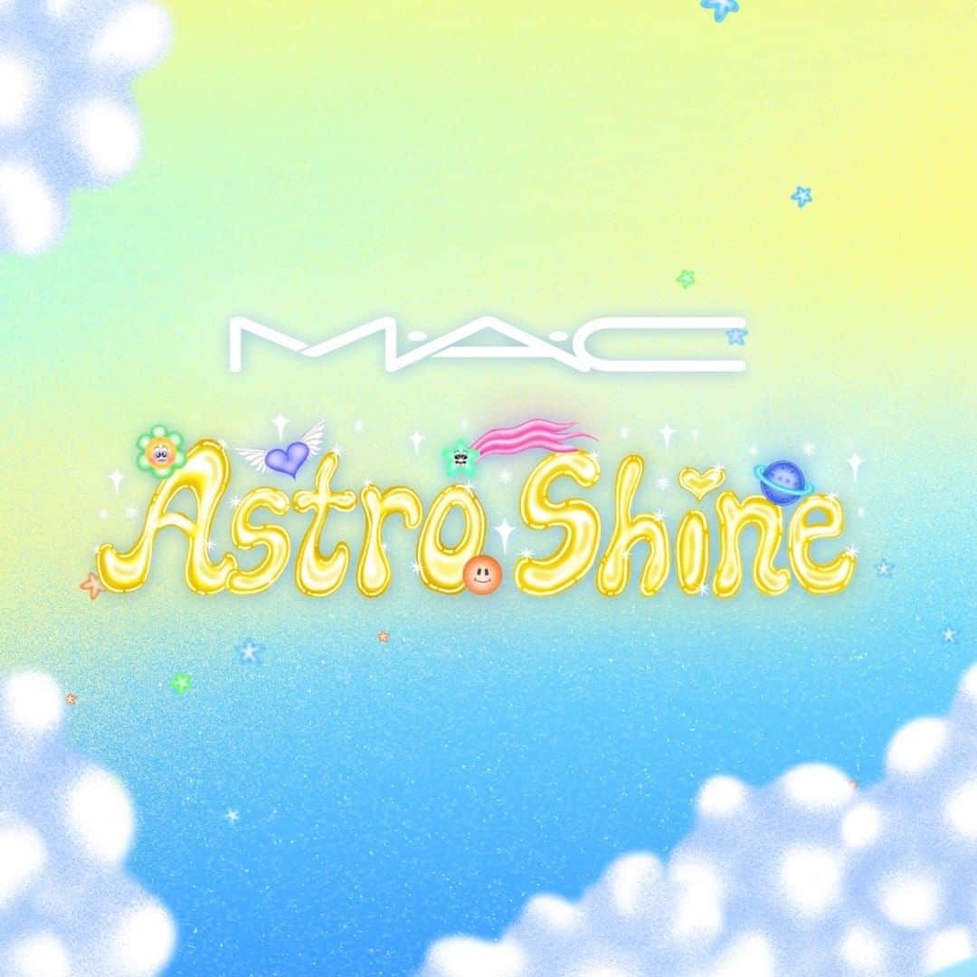 M∙A∙C Cosmetics Japanのインスタグラム：「＼本日8/3(木)発売！／ あなたの運命を輝かせる「アストロ シャイン コレクション」  2023年秋冬のトレンド、ツヤ感と輝きを纏った質感メイクで、 あなたの魅力をより輝かせて。 シアーなツヤ発色で肌にすっとなじむ、 「ラスターガラス リップスティック」が12星座別に12色。 繊細なツヤめきとまばゆい輝きを放つ、 「ダズル シャドウ リキッド」がエレメント(火・地・風・水)別に4色。 そしてベースメイクに絶妙なニュアンスのツヤ感を与える、 「M･A･Cミネラライズ スキンフィニッシュ」は太陽をイメージした1色をラインアップ。 あなたや大切な人の星座、叶えたい願いに合わせて M･A･Cの人気アイテムをあなたのお守りに。 夜空で輝きを放つ星のように、魅力や存在感を輝かせて。  #MACアストロシャイン #MACコスメ #MACリップ #MACアイシャドウ #ライトスカペード #ツヤリップ #リップメイク」