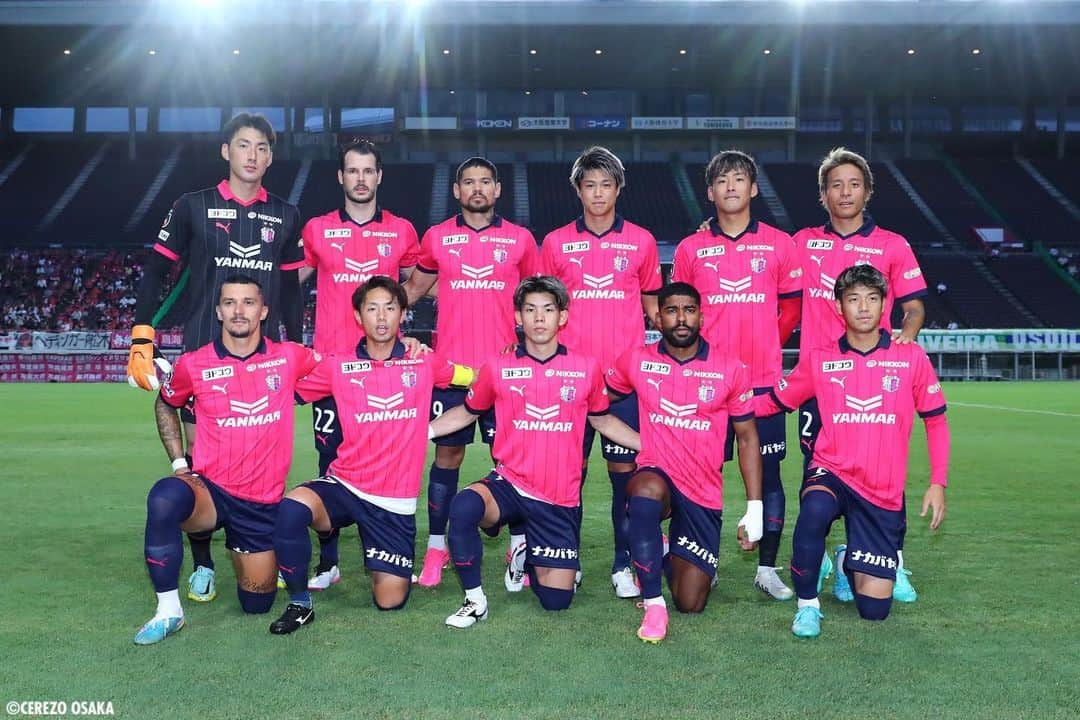 松田陸のインスタグラム：「⚽️ 応援ありがとうございました。  #cerezoosaka  #松田陸」