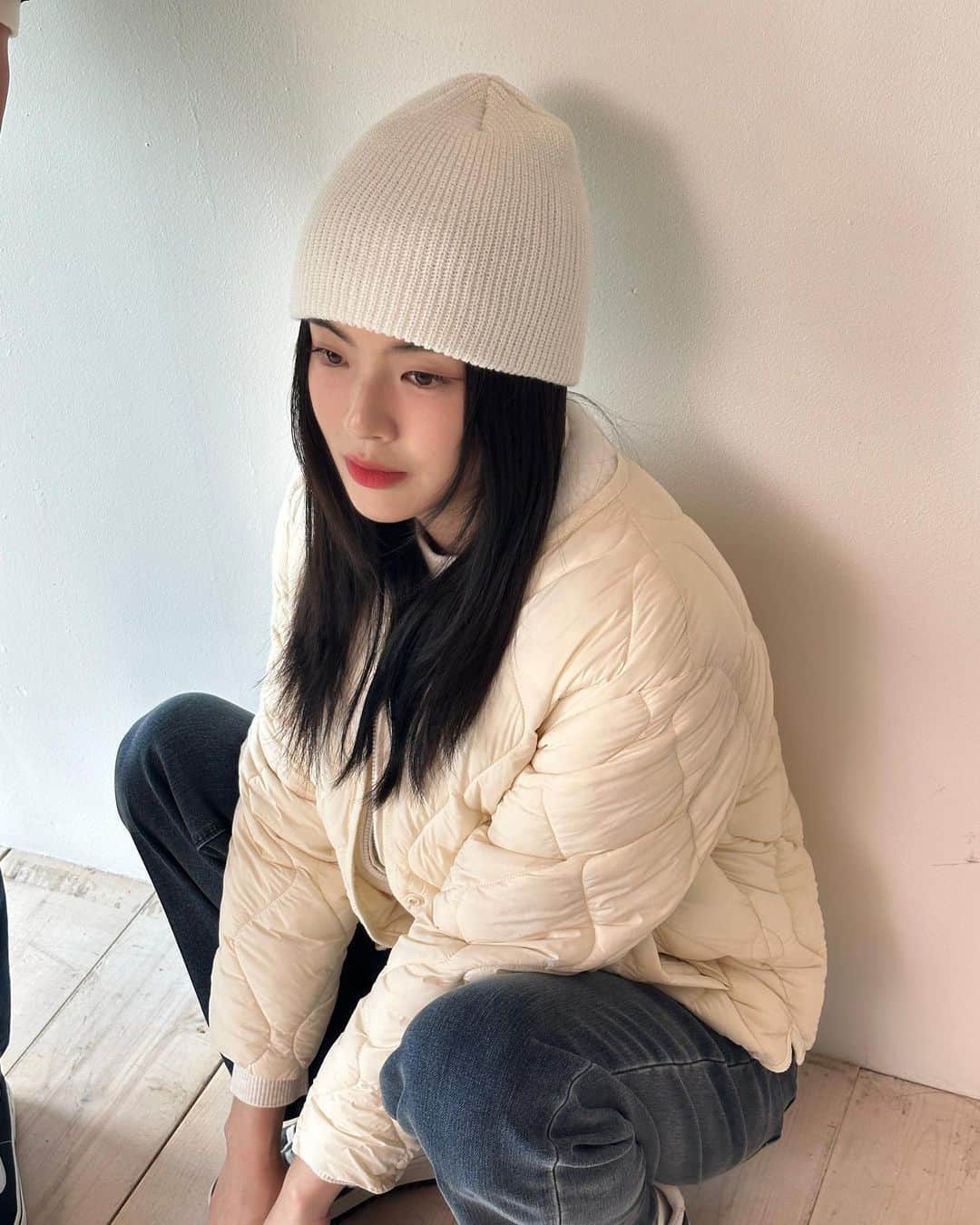 のインスタグラム：「MZ샷 그건 어떻게 하는건데..🫠」