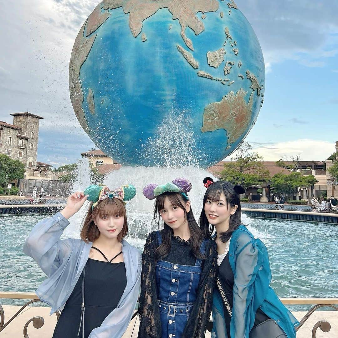 AIRIのインスタグラム：「DisneySea🐭🌊💫💭 . .  #PiXMiX #アイドル #偶像 #高校生 #jk #ljk #大学生 #大学生活 # #🌸 #日本 #japan #毎日楽しい #fun #ストレート #followme #ディズニー #ディズニーシー #disney #Disneysea #🐭 #夏 #summer #ハーフアップ」