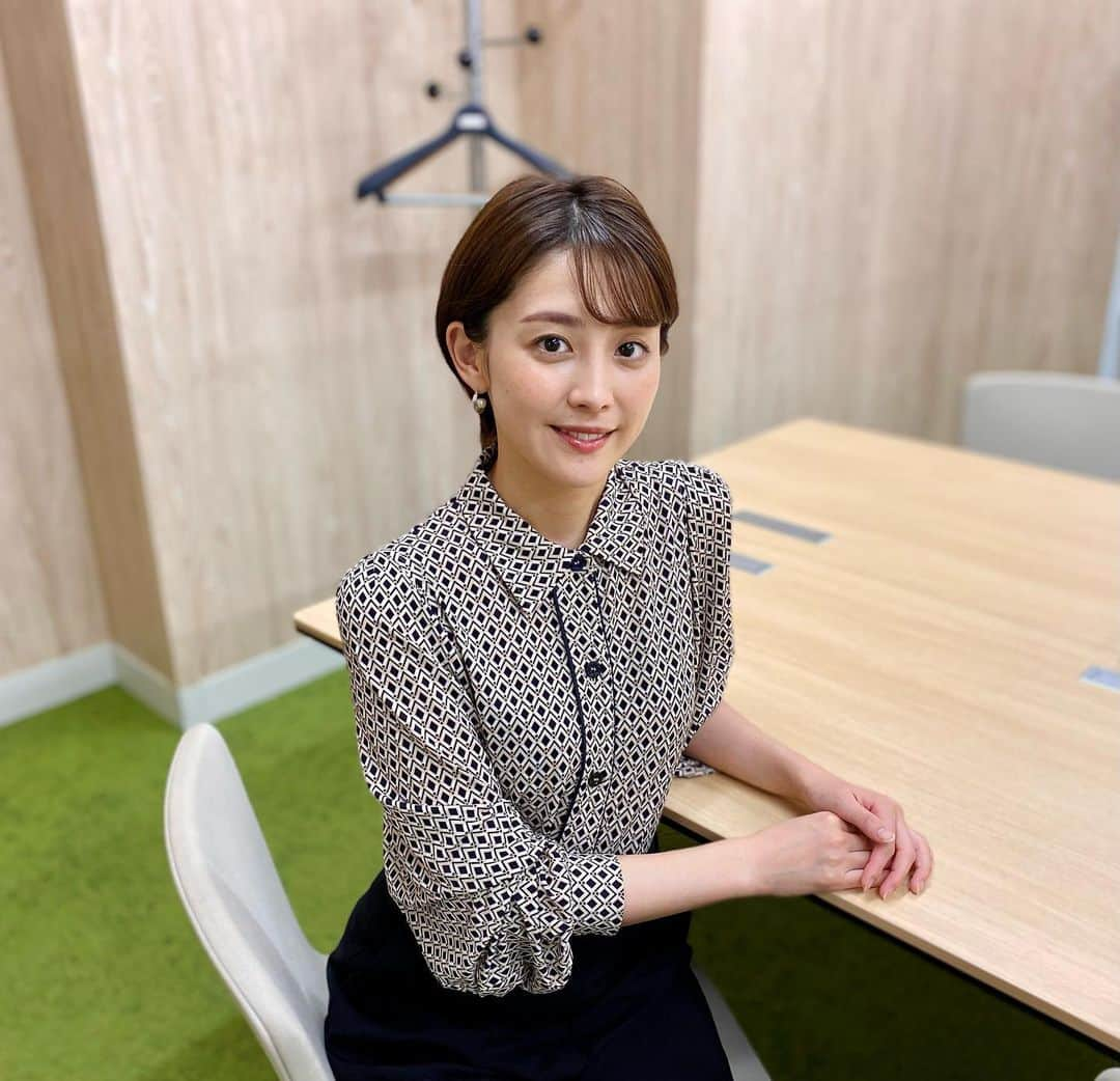 フジテレビ「プライムニュース イブニング」さんのインスタグラム写真 - (フジテレビ「プライムニュース イブニング」Instagram)「#イット ！放送中です   ●#大麻疑惑 #日大アメフト部 に何が ●#台風６号 沖縄直撃で観光客悲鳴 ●#藤井七冠 「最大の鬼門」あす挑戦へ ●夏休みで人気！ #東京駅 ＆ #羽田空港 おすすめスポット 行列できる限定ラーメン店＆“超巨大おにぎり”の弁当店   #榎並大二郎 @enami_daijiro #宮司愛海 @manami_miyaji   #木村拓也 @takuya.kimura0801 #夏休み   #立石修 #遠藤玲子 @reiko.endo_0429   #原晋   #ガチャピン @gachapin_official #竹俣紅 @benitakemata_official   #岸本理沙 #フジテレビ #アナウンサー 公式HP：https://www.fujitv.co.jp/livenews_it/ FNNプライムオンライン：https://www.fnn.jp/」8月3日 15時48分 - livenews_it