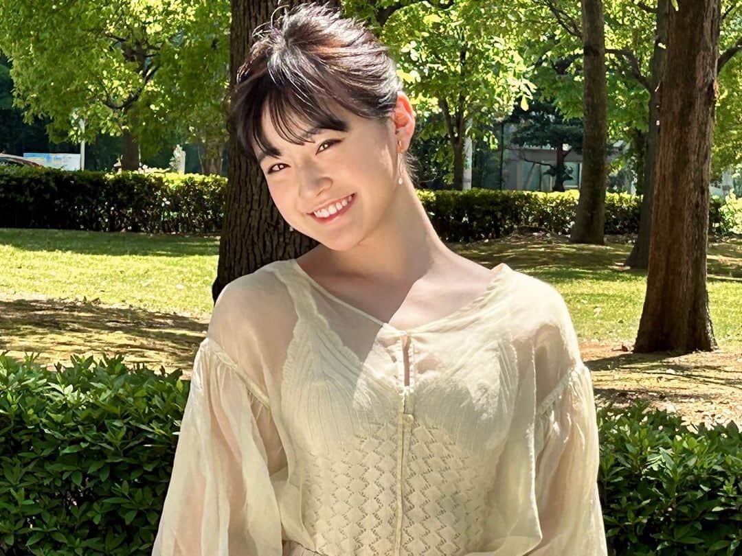 足川結珠のインスタグラム：「. 本日！夜10時から フジテレビ木曜劇場 「この素晴らしき世界」第3話が放送されます📺  七瀬ほのか役で出演するので是非ご覧ください💛  #すばせか #この素晴らしき世界 #足川結珠 #七瀬ほのか #07」