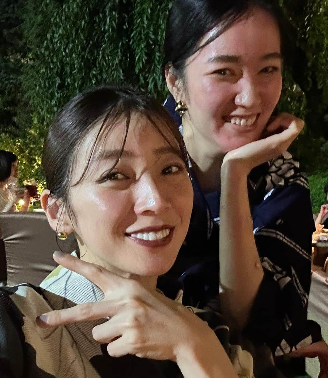 吉田怜香さんのインスタグラム写真 - (吉田怜香Instagram)「🍰🤍🌝✌️🌻  昨夜はライフズ本社チームに すこしはやめの誕生日会を してもらった🫶 (まゆこも 恒例のみんなで浴衣〜。🤍涼  知ってるとは思いますが (いや口下手だから伝わってないかも みんなのこと、とっても大好きです。 いつもありがとう。🤍」8月3日 17時17分 - reikayoshida_