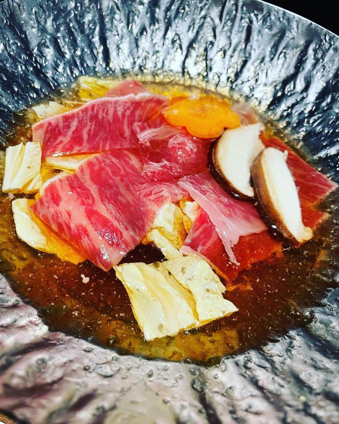 のインスタグラム：「とある日の飯テロ🤤」