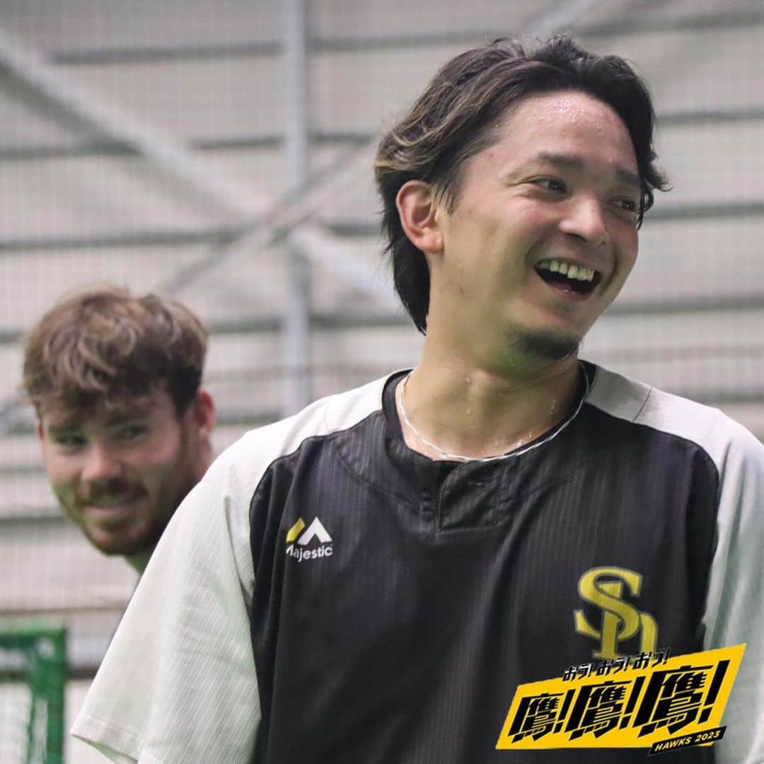 のインスタグラム：「#practicephoto  #2023年8月3日  #softbankhawks  #ホークス  #sbhawks #鷹鷹鷹」