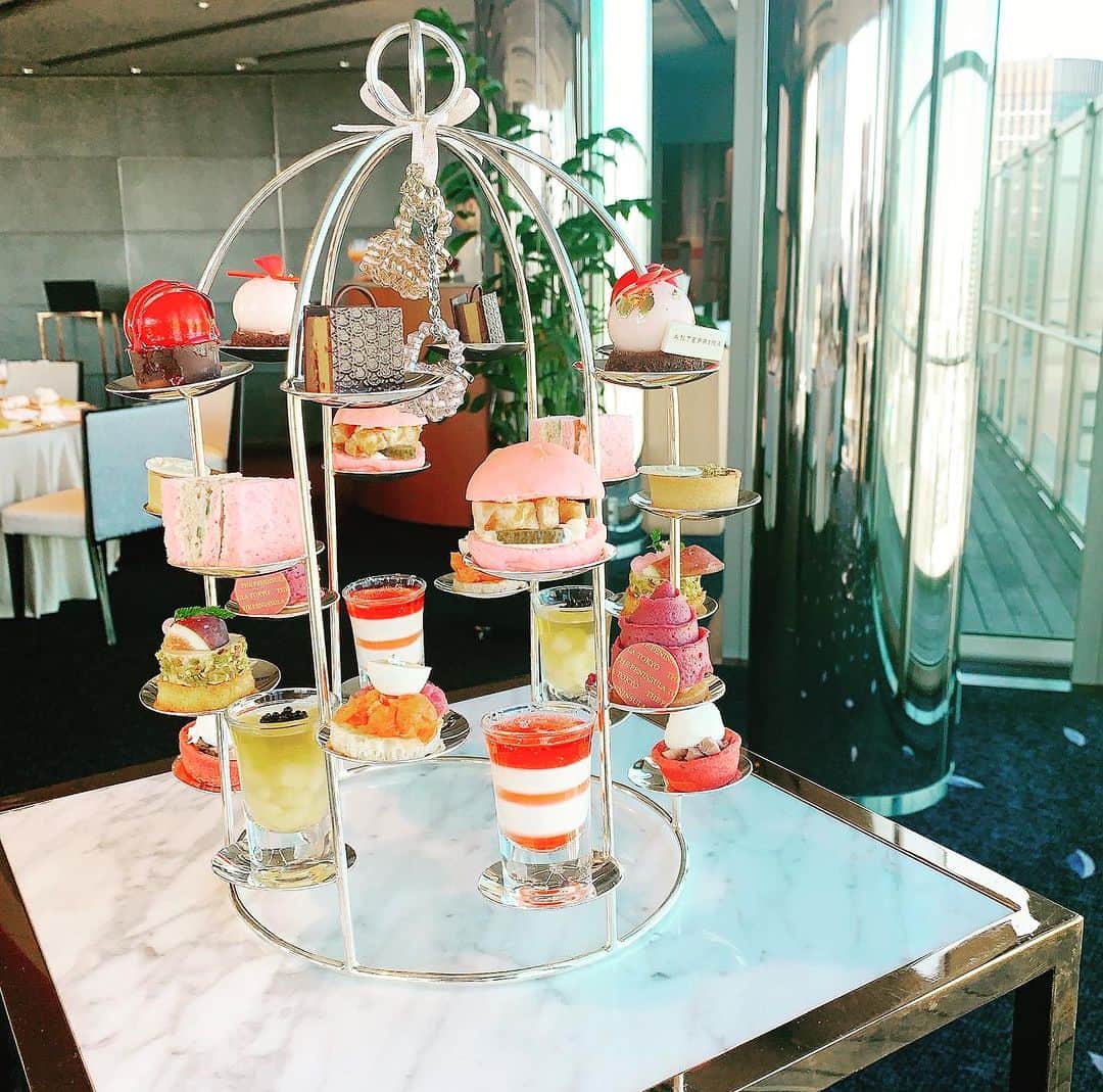 eclat.magazineのグルメインスタ