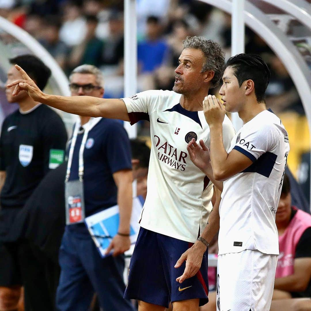 パリ・サンジェルマンFCさんのインスタグラム写真 - (パリ・サンジェルマンFCInstagram)「🔙⚽️ @kanginleeoficial   #PSGKorea2023」8月3日 18時44分 - psg