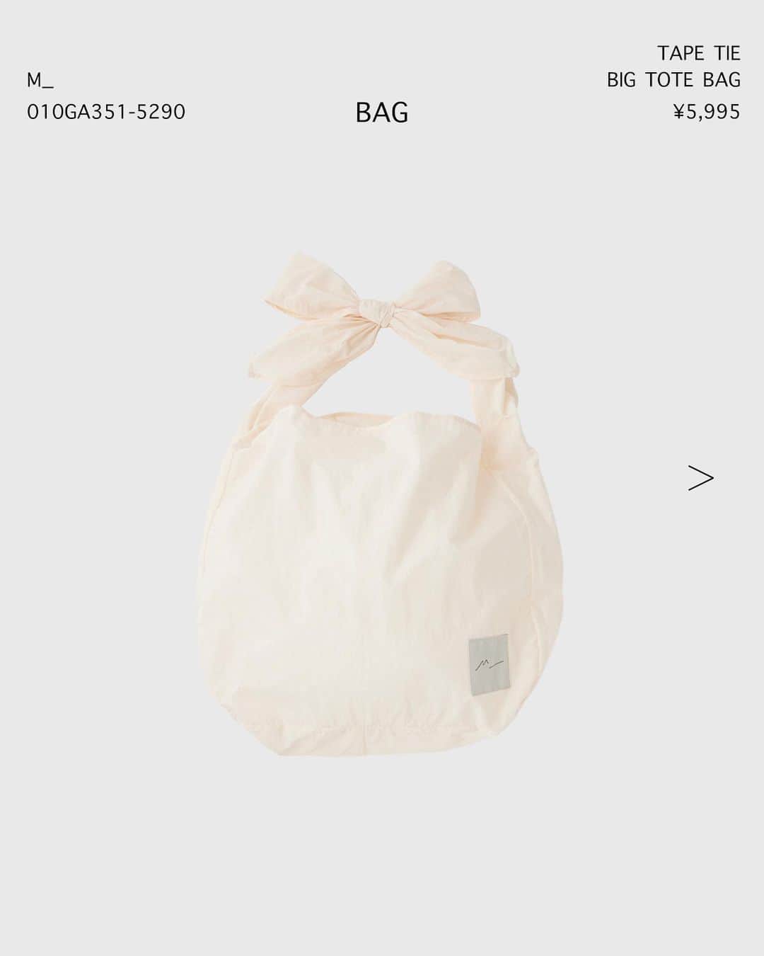 SHEL'TTER WEB STOREさんのインスタグラム写真 - (SHEL'TTER WEB STOREInstagram)「【NEW IN】 - BAG -  ━━━━━━━━━━━━━━━━  【MOUSSY】PAPER LIKE SHOPPERS バッグ ¥6,490 tax in  Color：SLV,BEG No：010GSS51-5360 ※発売中    【M_】TAPE TIE BIG トートバッグ ¥5,995 tax in  Color：WHT,BLK No：010GA351-5290 ※8/4(金)発売予定    【MOUSSY】MOUSSY F/L SHOPPER バッグ ¥3,278 tax in  Color：BLK No：010GAT51-5870 ※発売中   【RODEO CROWNS WIDE BOWL】パッチワーク DENIM TOTE ¥6,600 tax in  Color：BLU,BLK No：420GAY55-034M ※発売中  気になるアイテムは画像をタップまたは  プロフィールのサイトURLをクリック✔  ━━━━━━━━━━━━━━━━  #SHELTTERWEBSTORE #SWS   #MOUSSY #RODEOCROWNSWIDEBOWL #M_ #M_MOUSSY  #newin #2023ss #summer2023 #autumn2023 #summerbag  #totebag #fallbag #logobag #denimbag #新作 #トートバッグ #ロゴバッグ #ショッパーバッグ #デニムトート #デニムトートバッグ #デニムバッグ #ロゴトート #夏バッグ #秋バッグ #ビッグトート」8月3日 19時01分 - sheltterwebstore