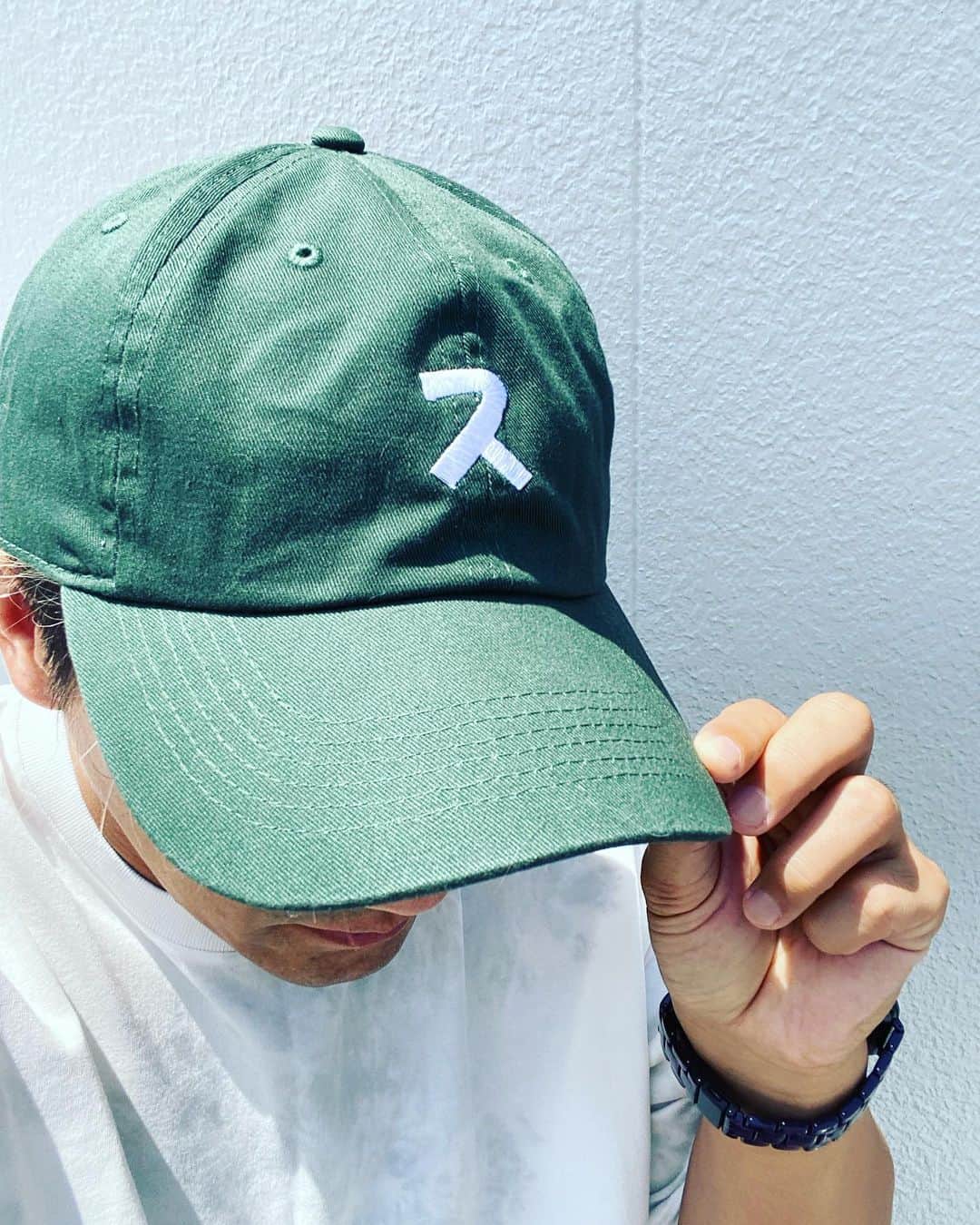 進祐哉のインスタグラム：「🆕『ス』ダークグリーン🧢  ＊ネイビー完売いたしました🙏」