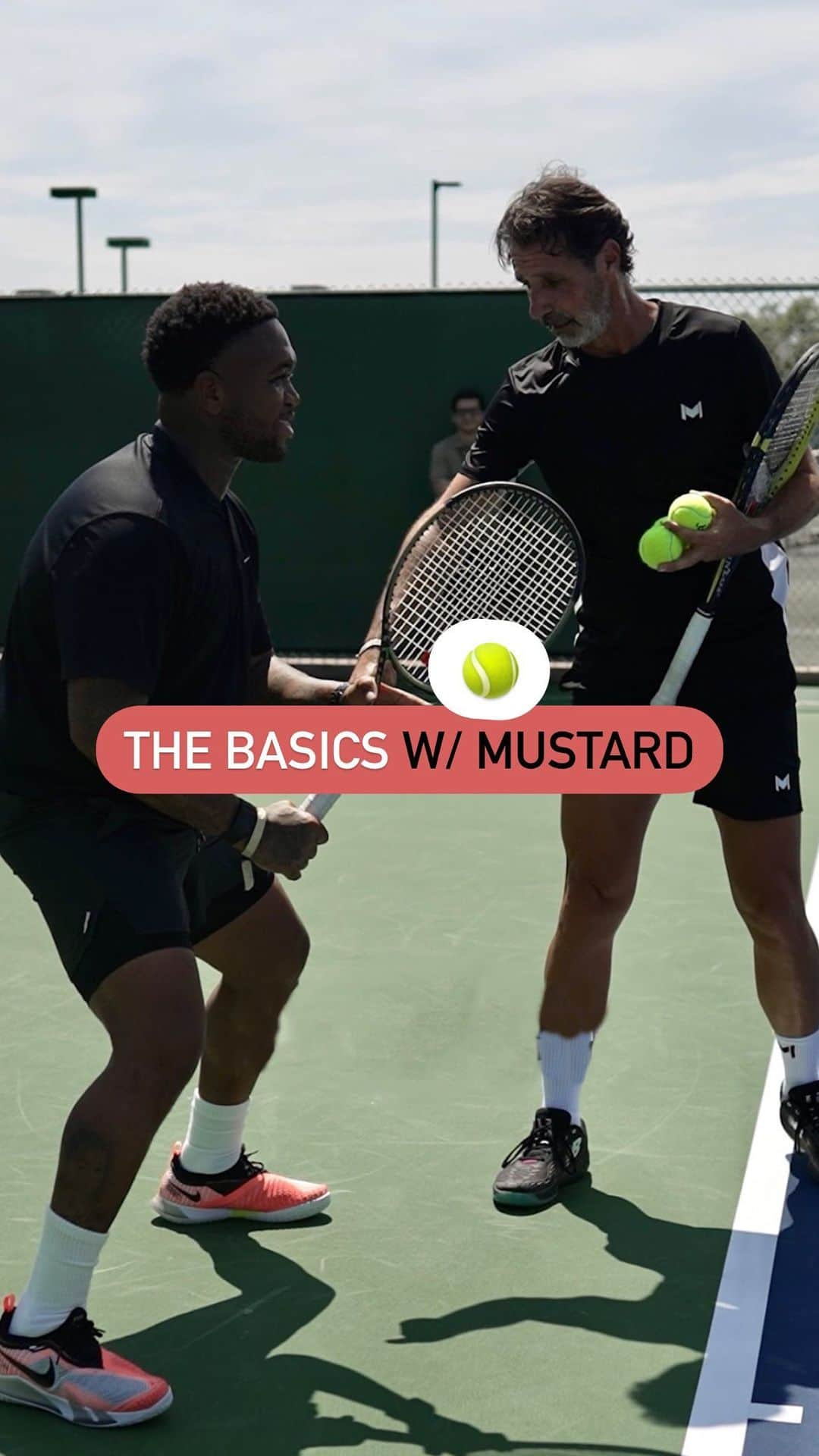 DJ.マスタードのインスタグラム：「THE BASICS of tennis with @mustard 👟🎾 @patrickmouratoglou」