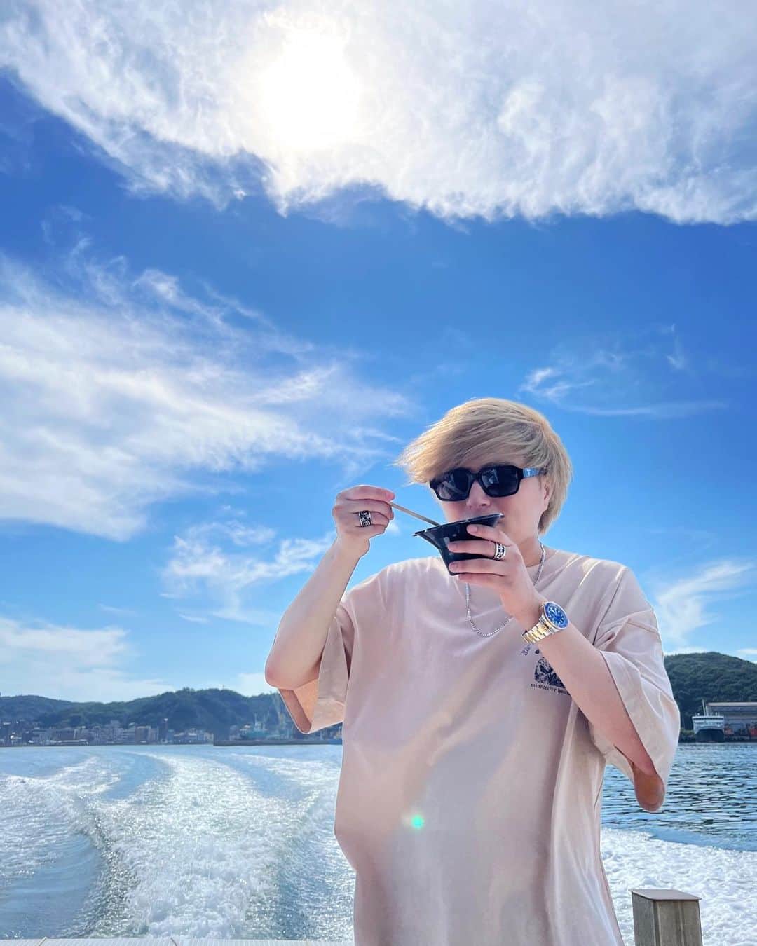竹中雄大さんのインスタグラム写真 - (竹中雄大Instagram)「夏ですね〜🍧 船の上ではかき氷はすごい食べにくいことがわかった😇」8月3日 19時57分 - yudai_vo