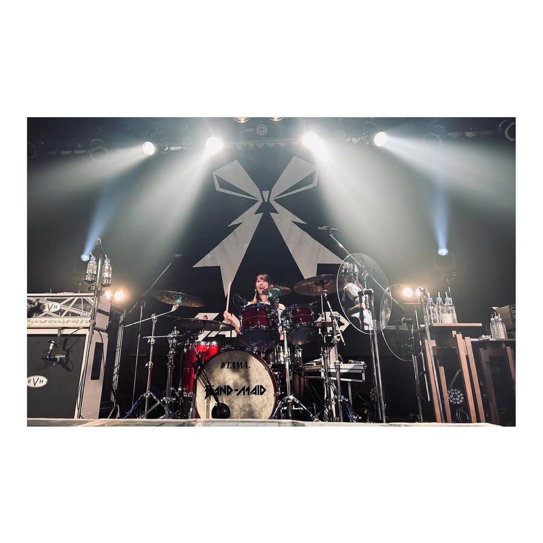 廣瀬茜さんのインスタグラム写真 - (廣瀬茜Instagram)「BAND-MAID 10TH ANNIVERSARY TOUR in JAPAN  2023.7.3@Zepp Shinjuku(📷1〜5) 2023.7.9@新潟LOTS(📷6〜10)  Zepp ShinjukuとLOTS、どちらも初めましてのライブハウスでした！ みんなの声が聴けて嬉しかった☺︎  #bandmaid」8月3日 20時39分 - akane_bandmaid