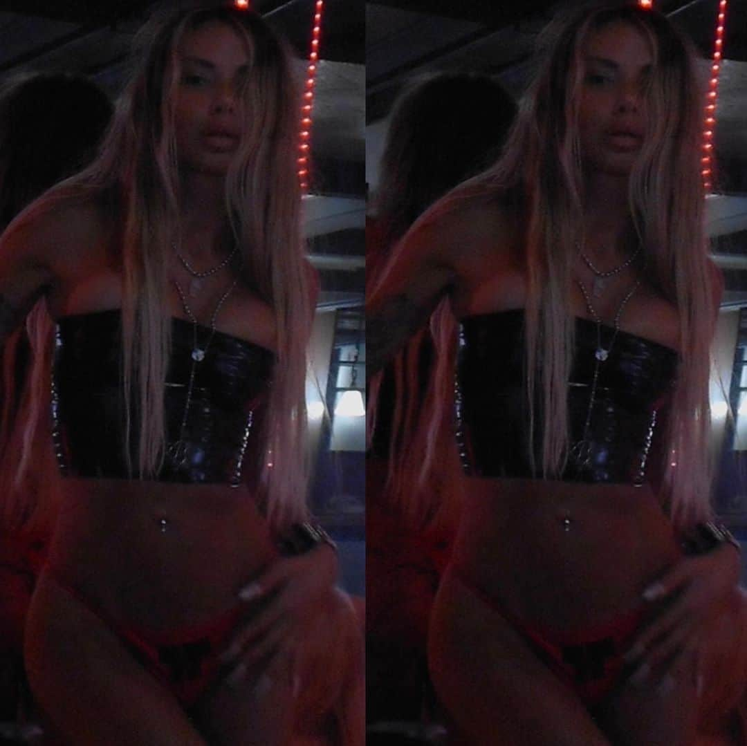 サハラ・レイさんのインスタグラム写真 - (サハラ・レイInstagram)8月4日 6時50分 - sahara_ray