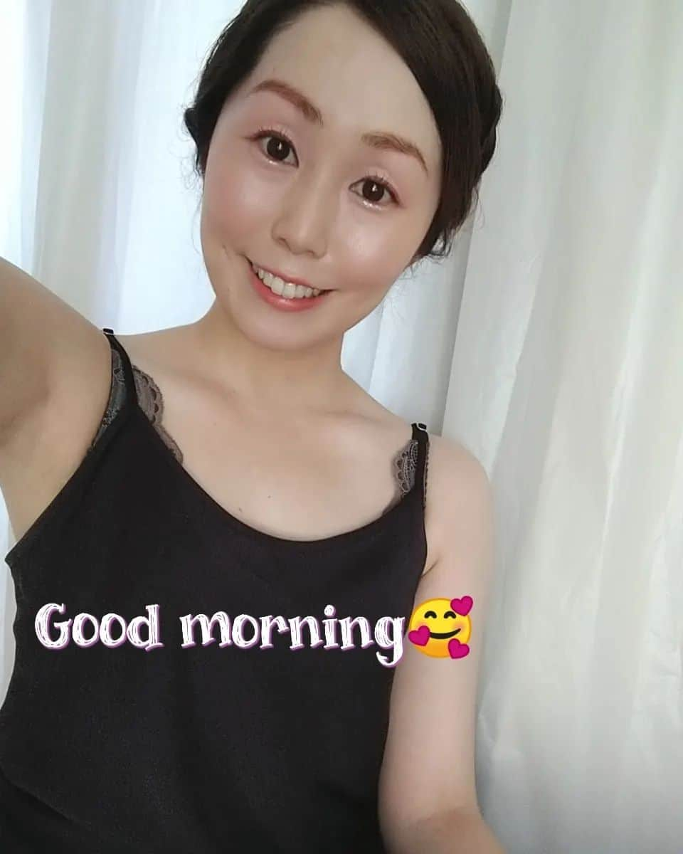 悠木あやねさんのインスタグラム写真 - (悠木あやねInstagram)「Good morning🌞  Have a nice weekend😘  #goodmorningtokyo #goodmorning #goodmorningworld  #haveagoodday  #haveagreatday #悠木あやね #AyaneYuki #YukiAyane  #유우키아야네  #love #instagood #photooftheday  #happy #everydayhappy」8月4日 7時14分 - yukiayane0926