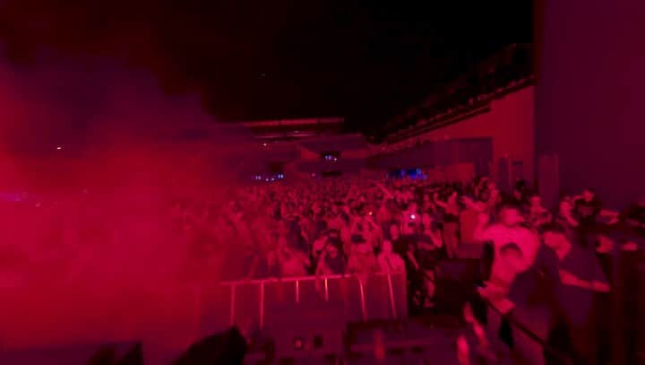 Zeds Deadのインスタグラム：「Felt the love this past weekend in NYC! Bringing the new visual experience to the big screen at the Mirage was something we’ve been working on for months and it was awesome to see it all play out. Let us know your favourite part in the comments below!」