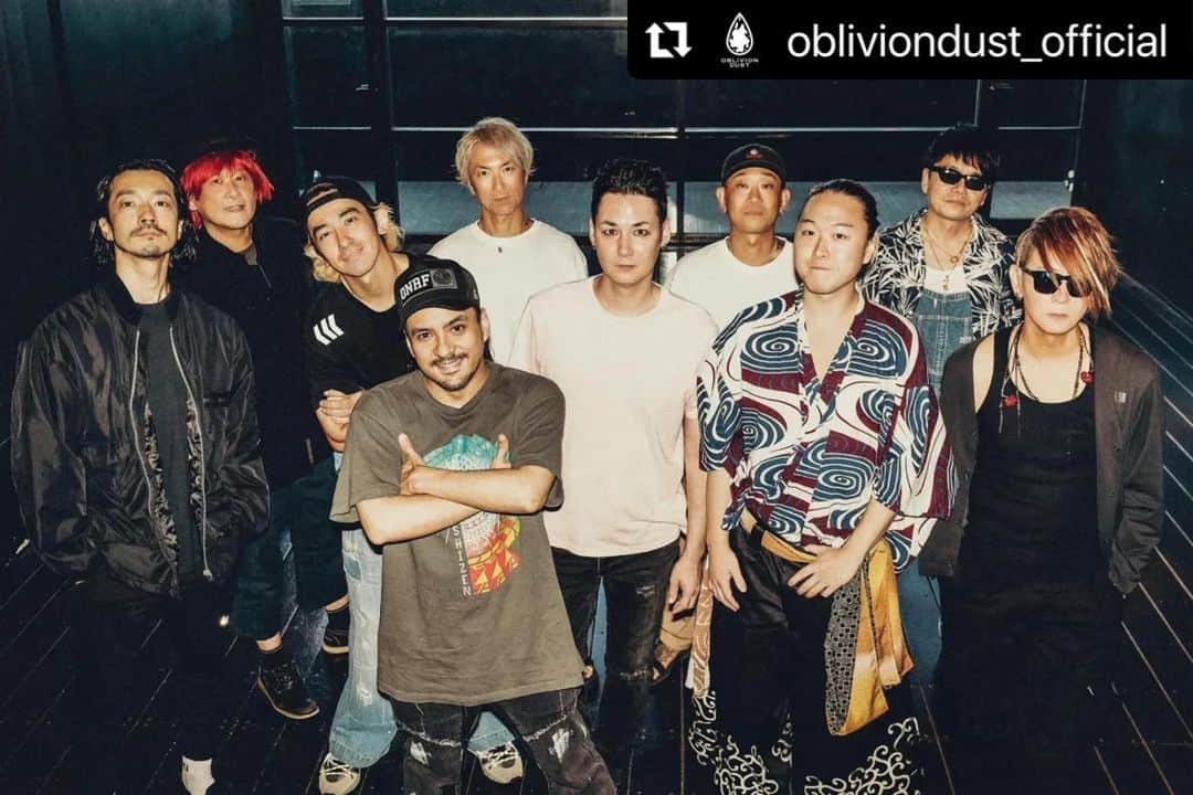 K.A.Zのインスタグラム：「Day2 RED ORCA とOBLIVION DUSTの対バンライブ RED ORCAの演奏の爆発力、瞬発力とても素晴らしかった！！ 全てのパートの演奏力がハイグレードでした✨ ライブ終わってから 来門君とスノボ🏂の話ししたり OBLIVION DUSTでもギター弾いてたPABLOとも久々に話しが出来てとても刺激的な夜になりました✨🥂 また一緒にやりたいですね！ 「ありがとうございました」」