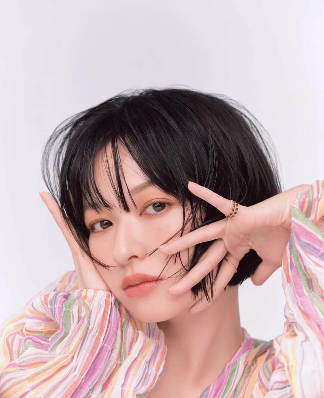 林由香里さんのインスタグラム写真 - (林由香里Instagram)「@baila_magazine  @official_mori_erika   #hair #makeup」8月3日 22時55分 - yukarihayashi