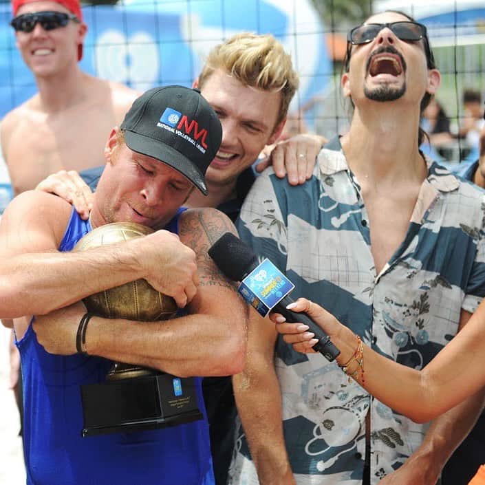 backstreetboysのインスタグラム：「Throwback to when we took home the W at @iheartradio’s Celebrity Beach Volleyball Tournament! 😎🏆 Round 2 coming next April at Nick’s #BSBatTheBeach Surf and Serve Volleyball Tournament 🏐」